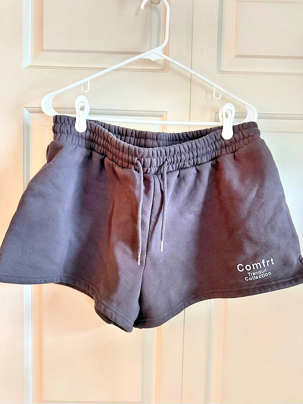 Comfrt Tranquil Shorts in Brown XL Like New